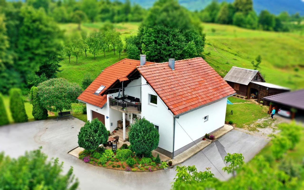 Rooms Toni Selište Drežničko Exterior foto