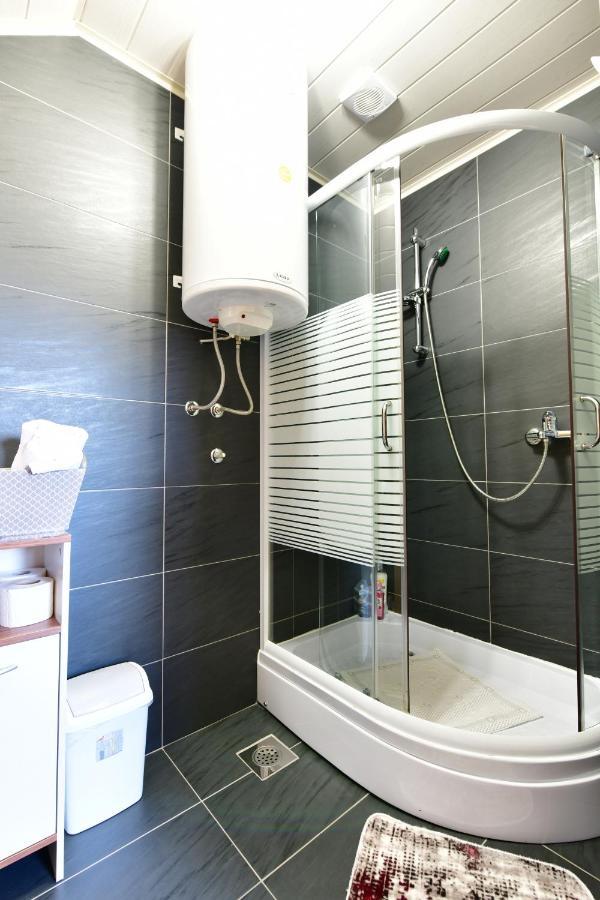 Rooms Toni Selište Drežničko Exterior foto