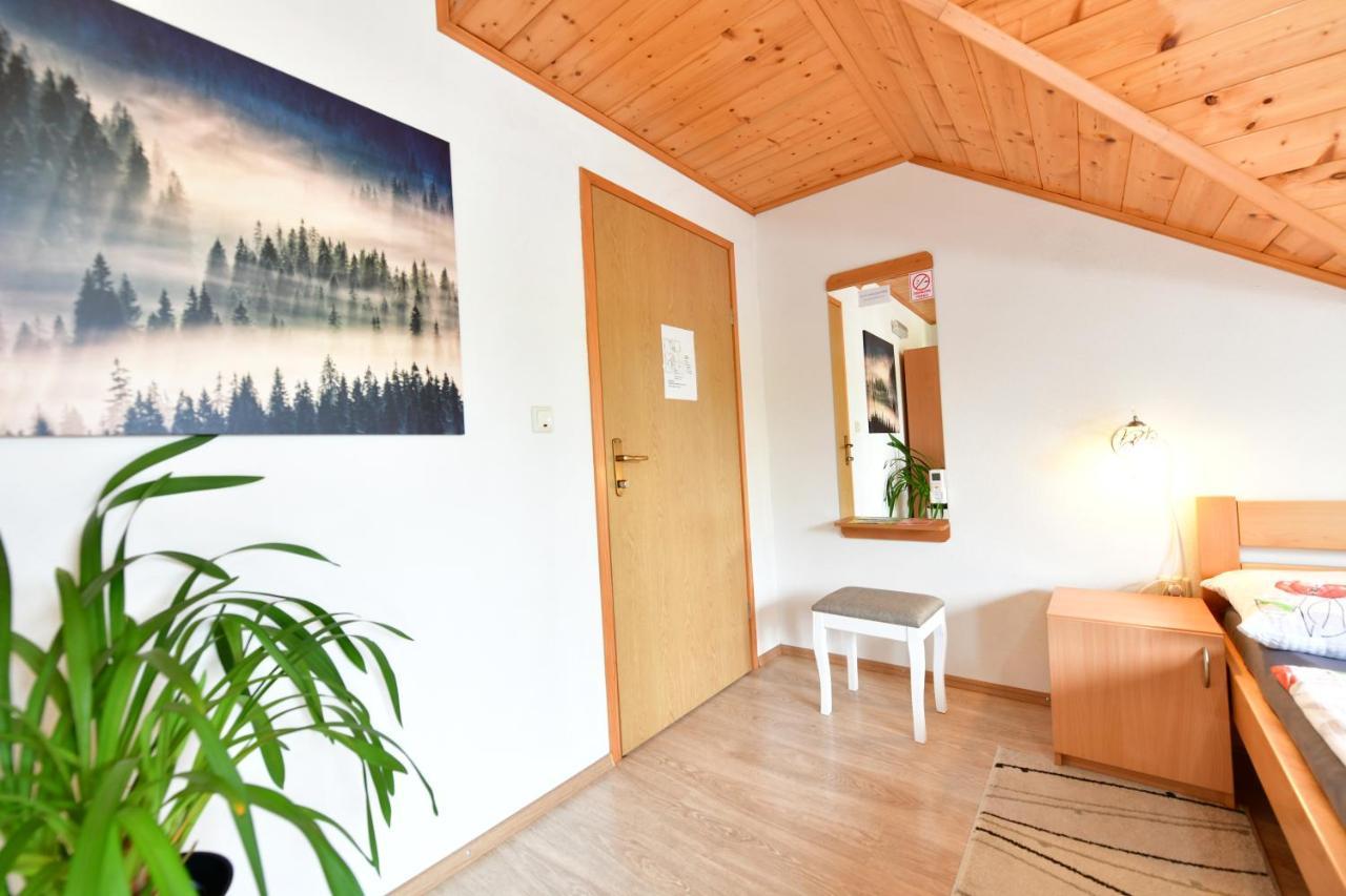 Rooms Toni Selište Drežničko Exterior foto
