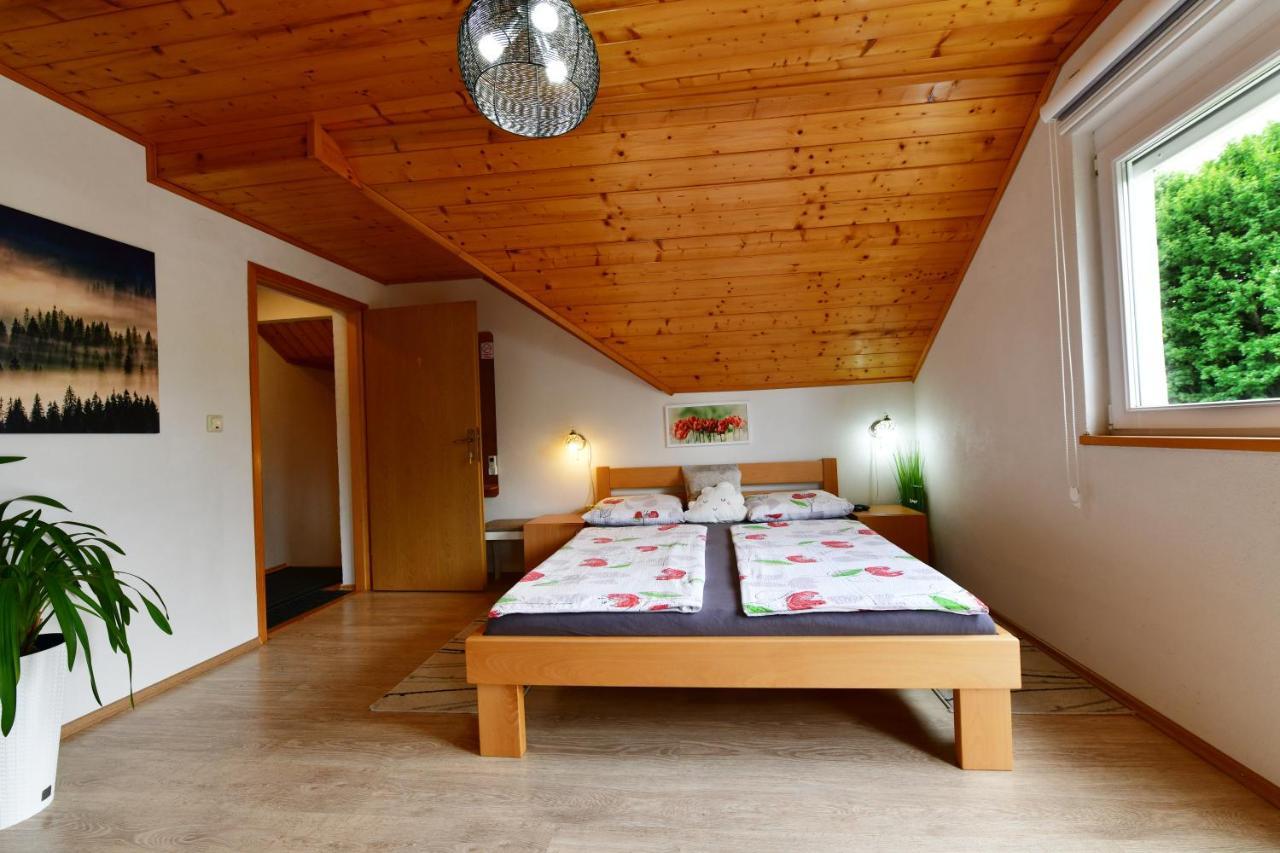 Rooms Toni Selište Drežničko Exterior foto