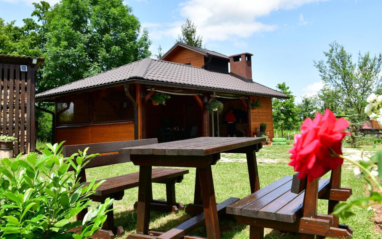 Rooms Toni Selište Drežničko Exterior foto